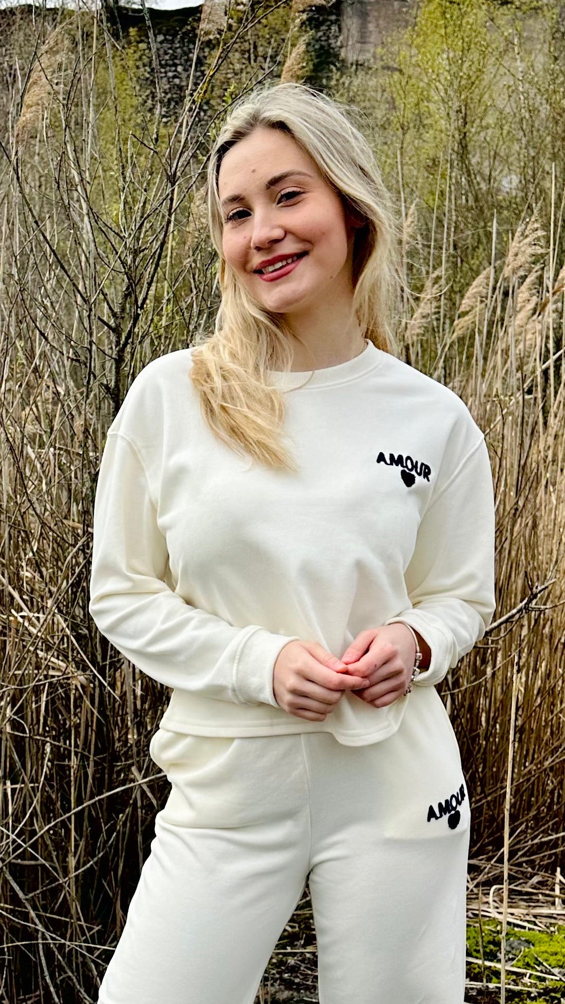 Pantalon femme fluide “Amour” coupe large – Boutique RENA Belgique