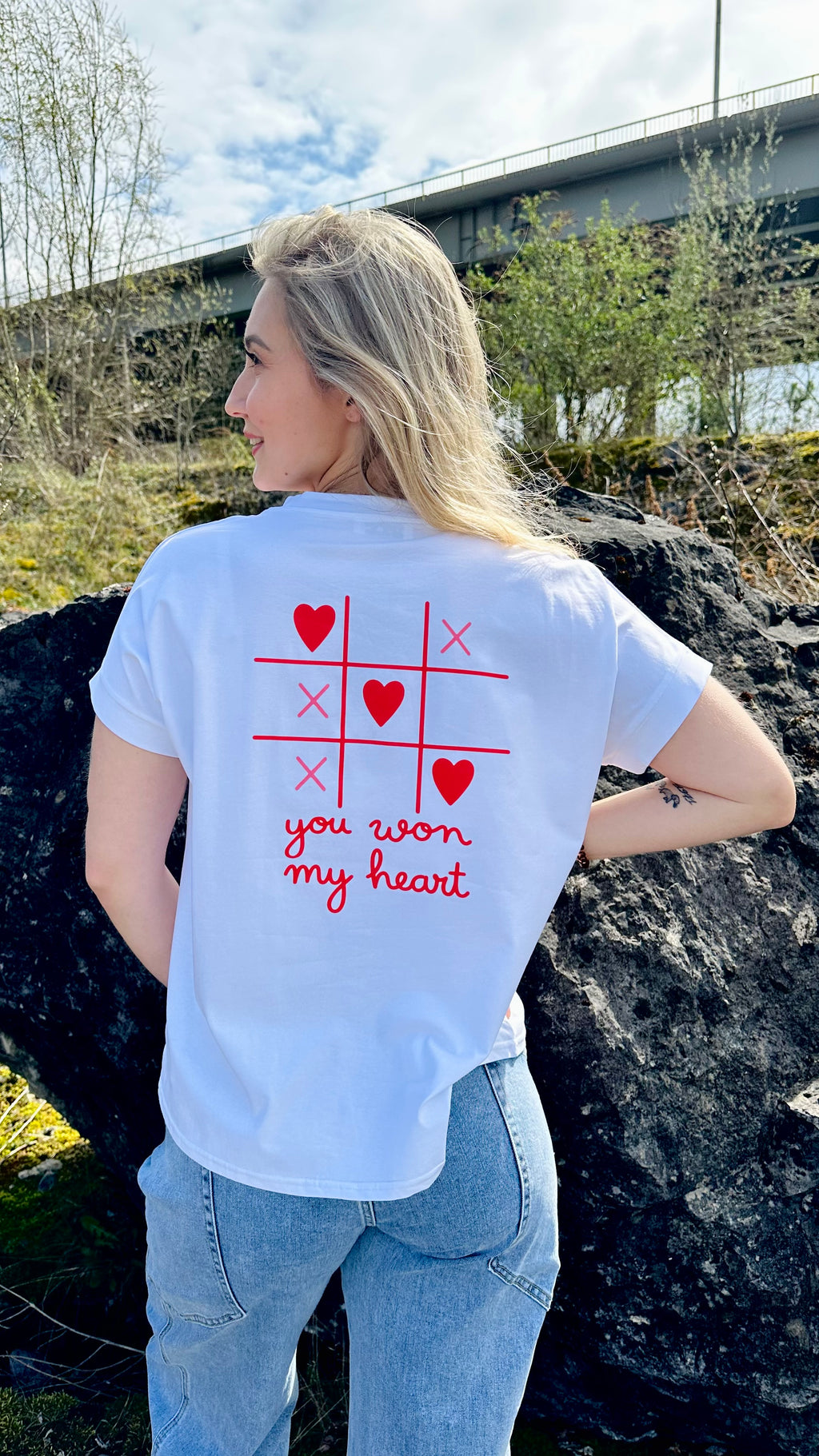 T-shirts femme oversize motifs cœurs – plusieurs modèles – Boutique RENA Belgique