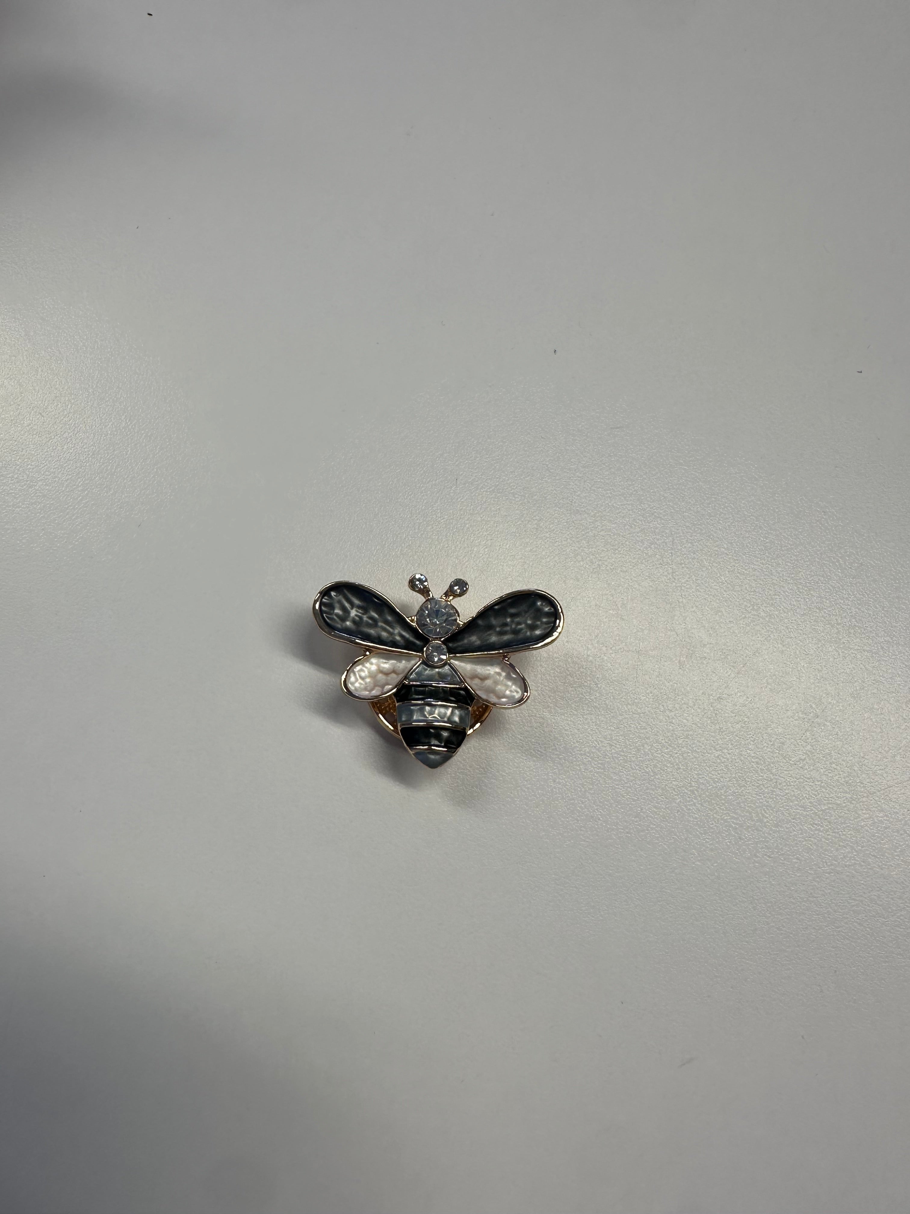 Broche grand format