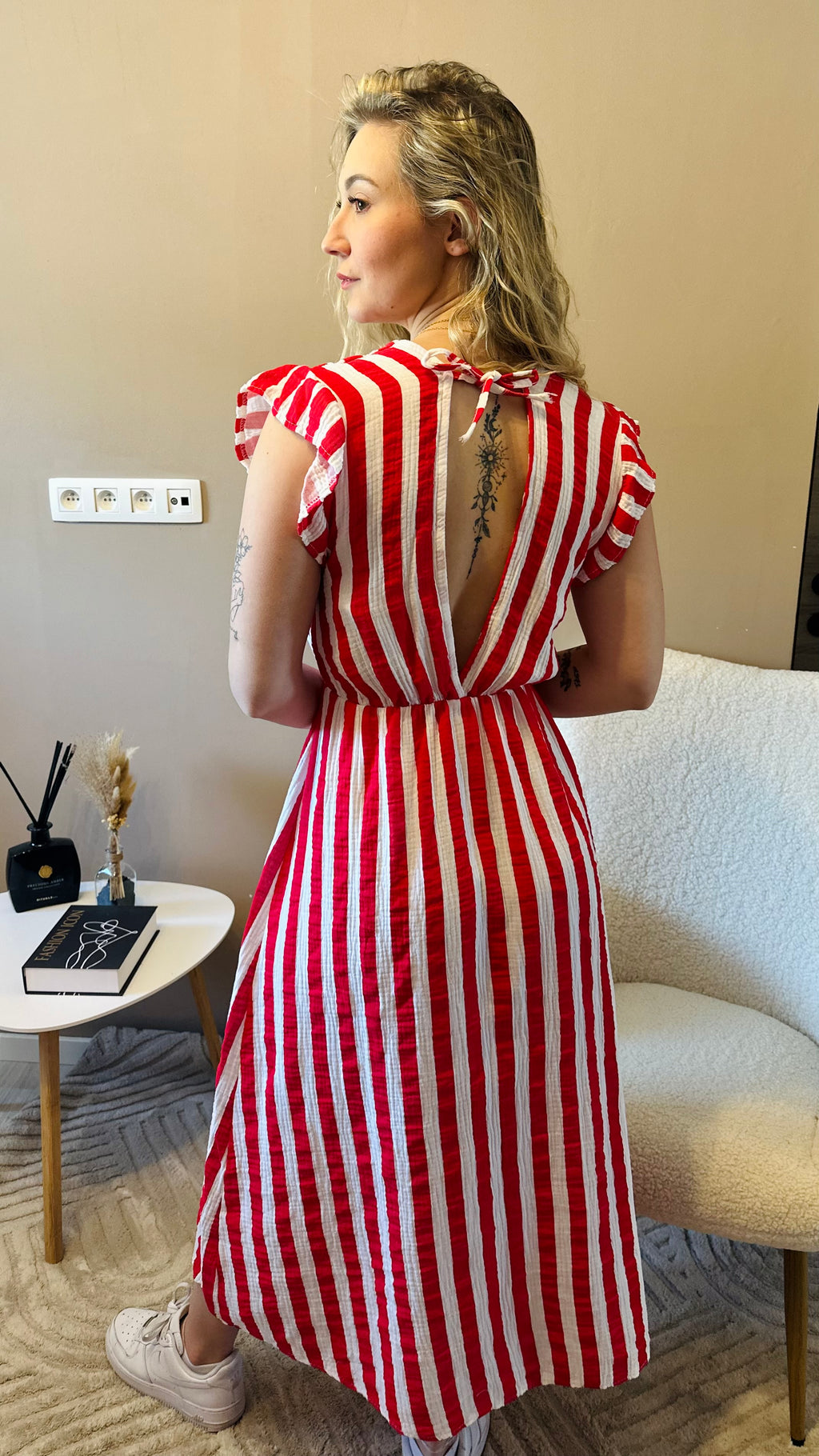 Robe longue rayée dos ouvert – été femme