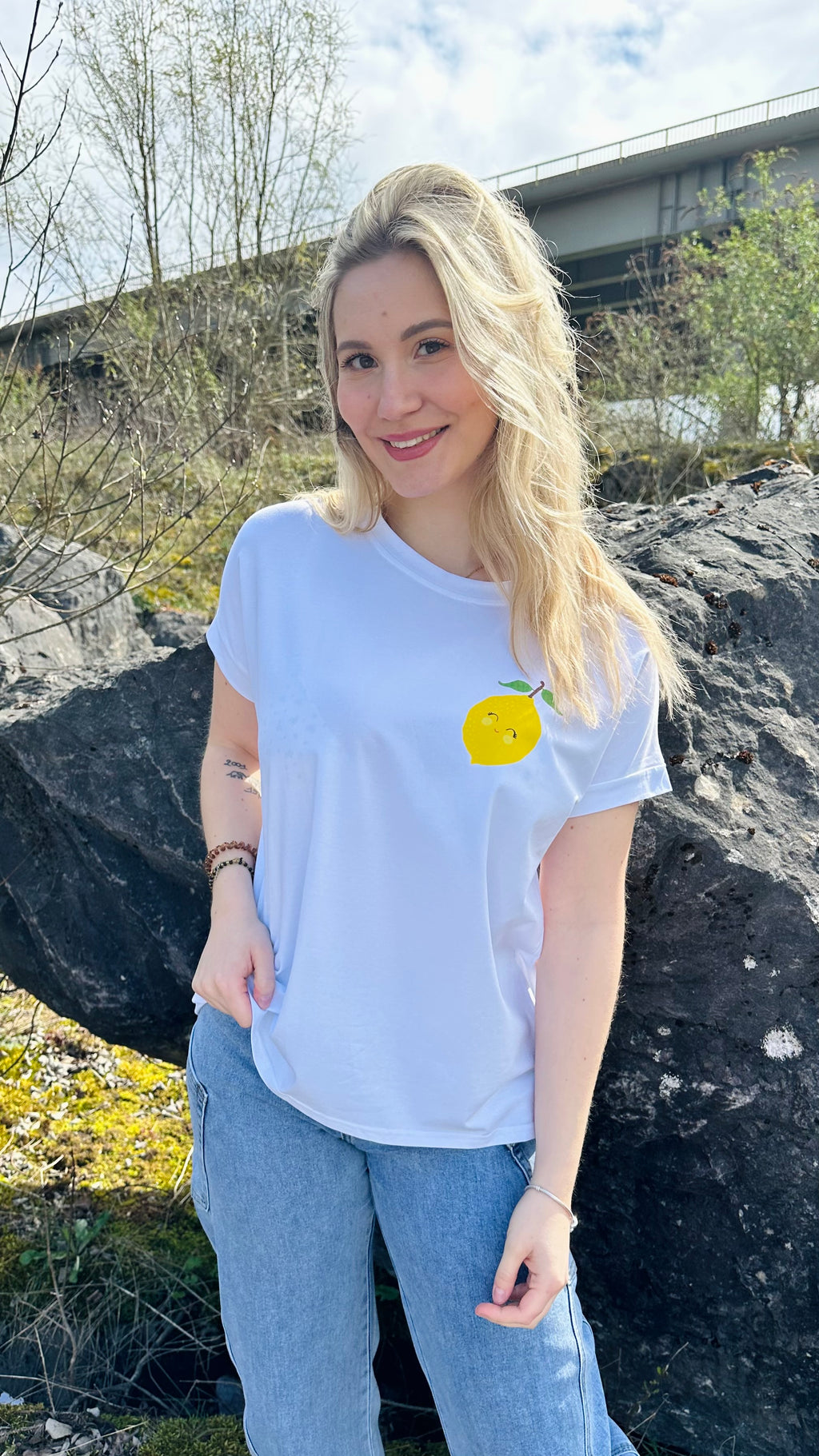 T-shirts femme oversize imprimés – plusieurs modèles – Boutique RENA Belgique