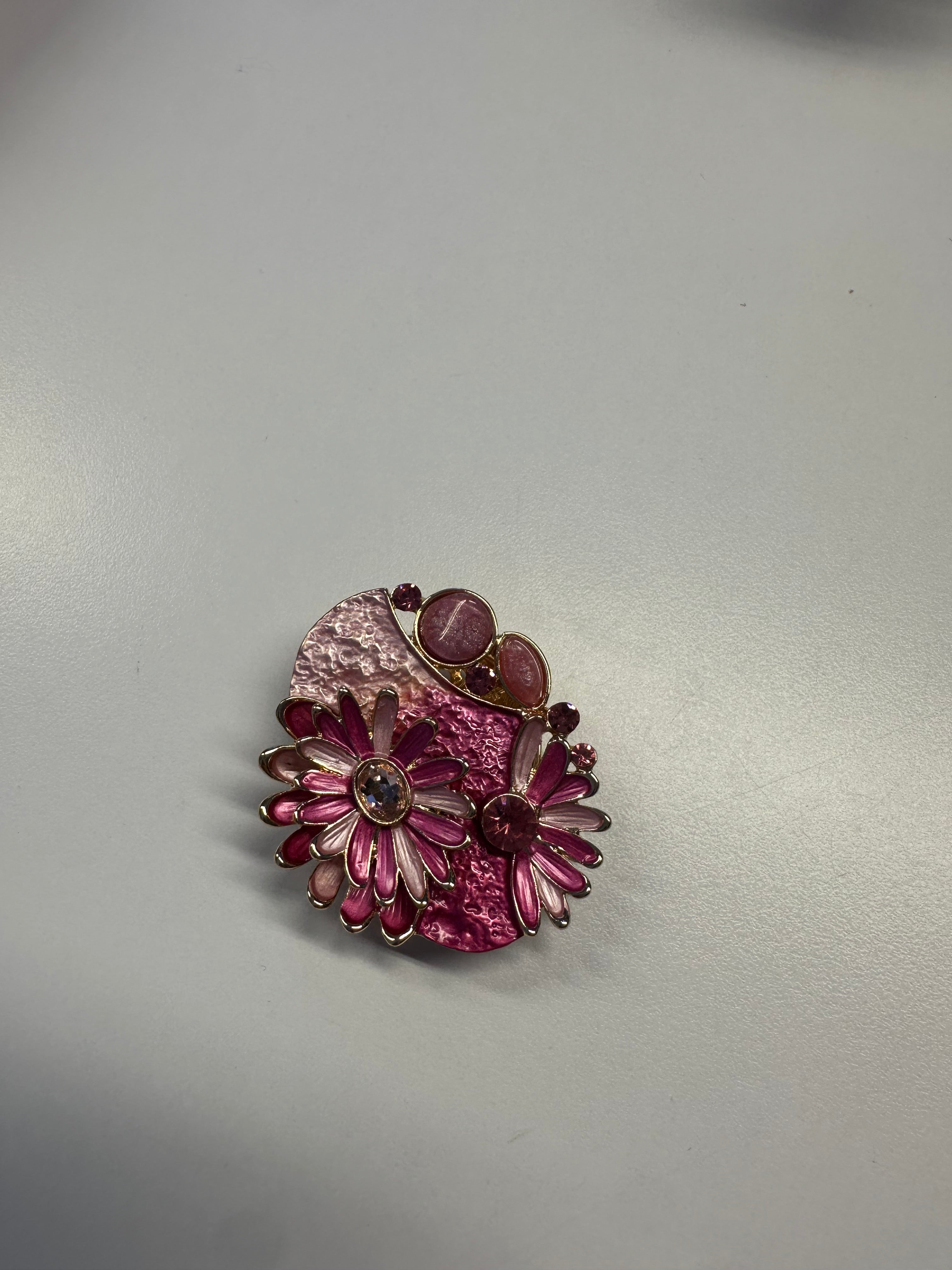 Broche grand format