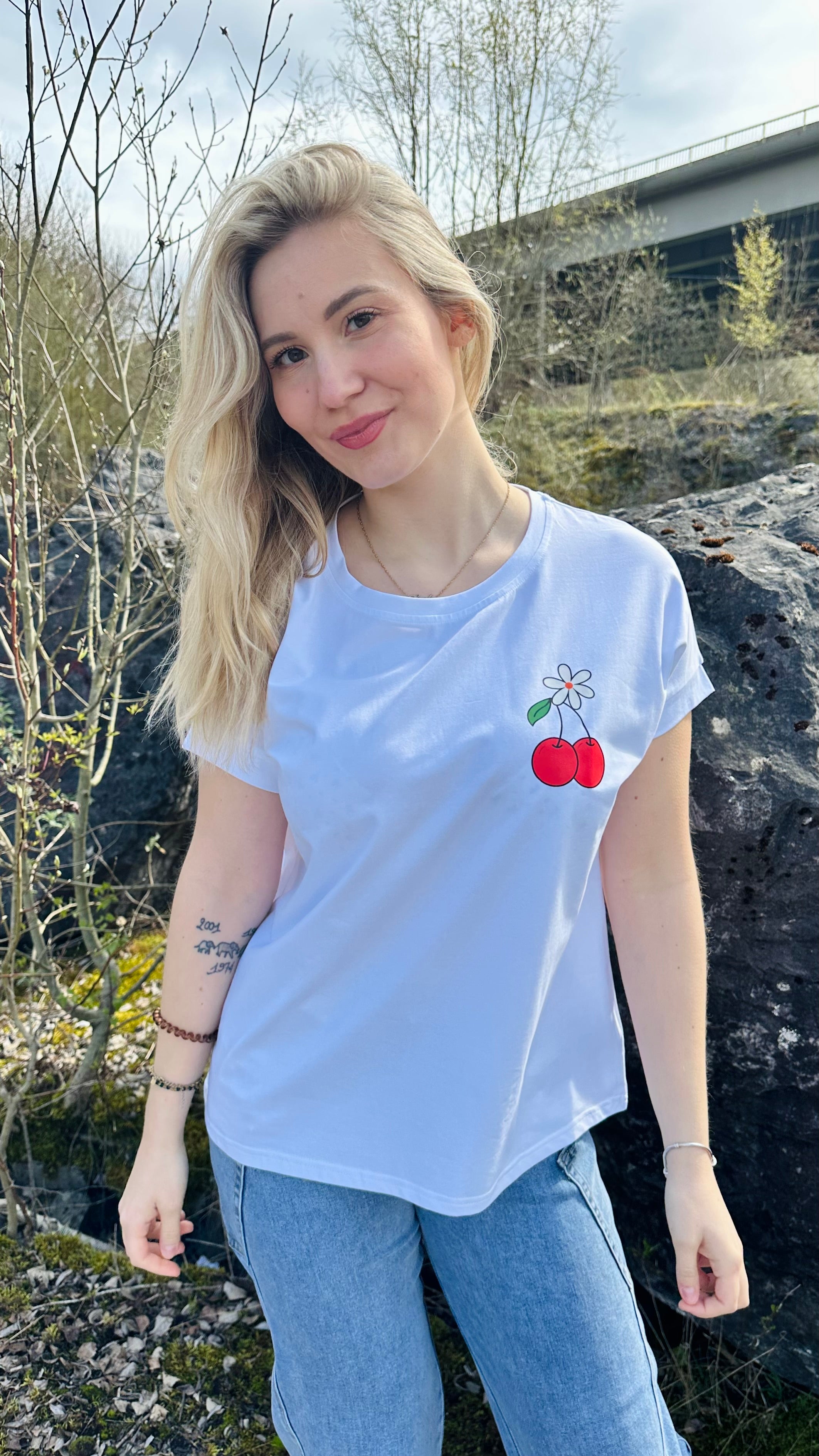 T-shirts femme oversize imprimés – plusieurs modèles – Boutique RENA Belgique