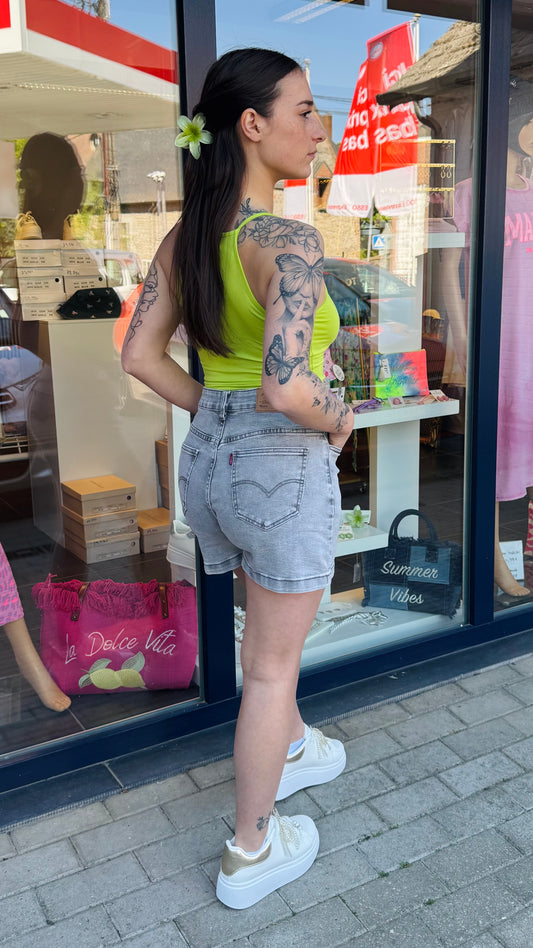 Short Louise