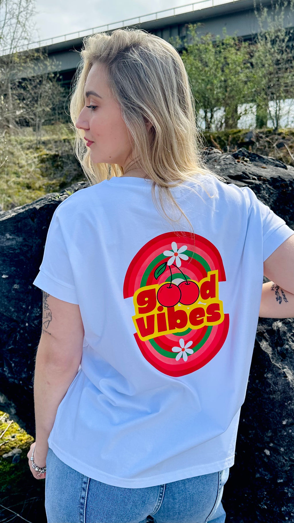 T-shirts femme oversize imprimés – plusieurs modèles – Boutique RENA Belgique