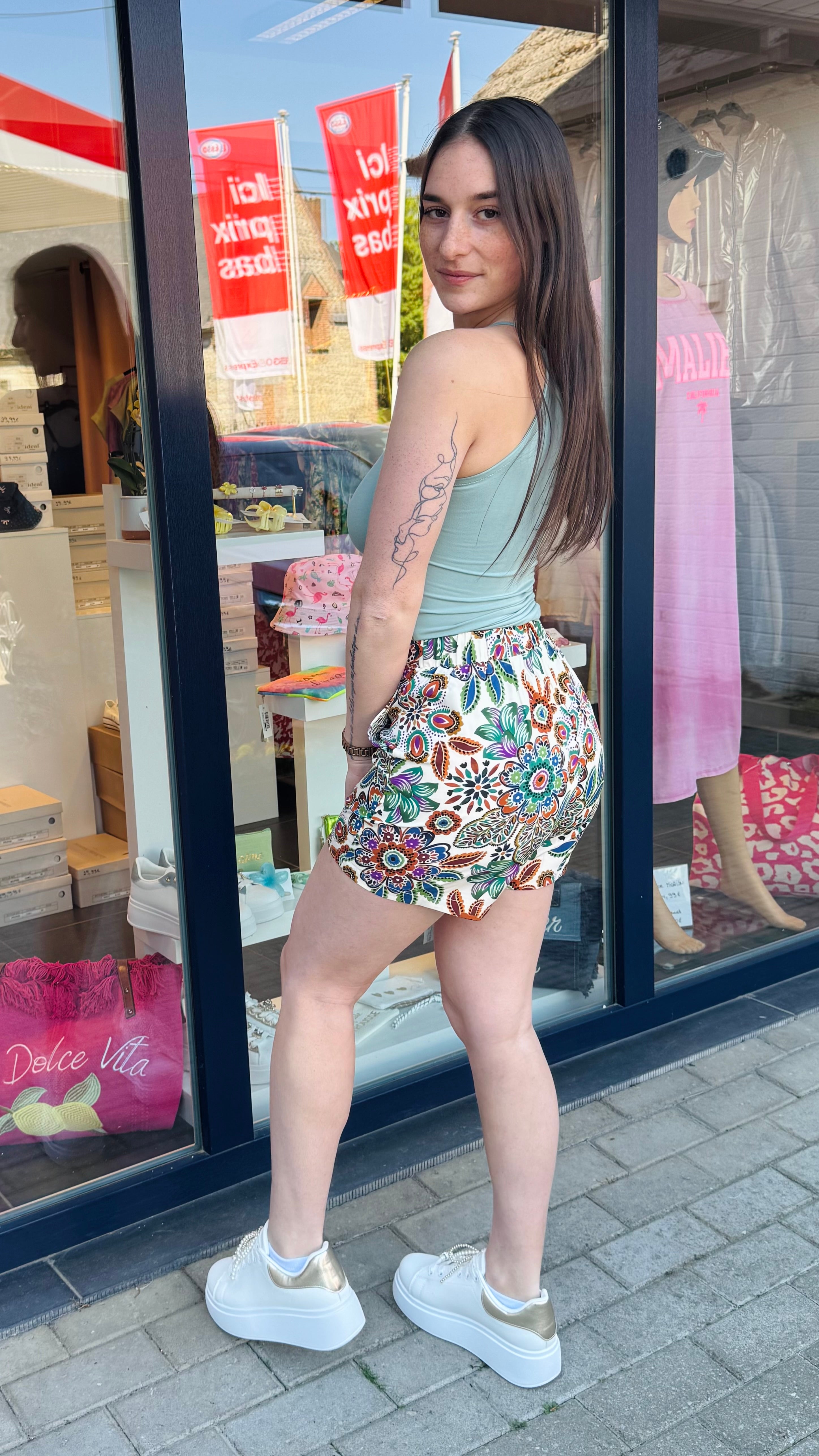 Short Solene